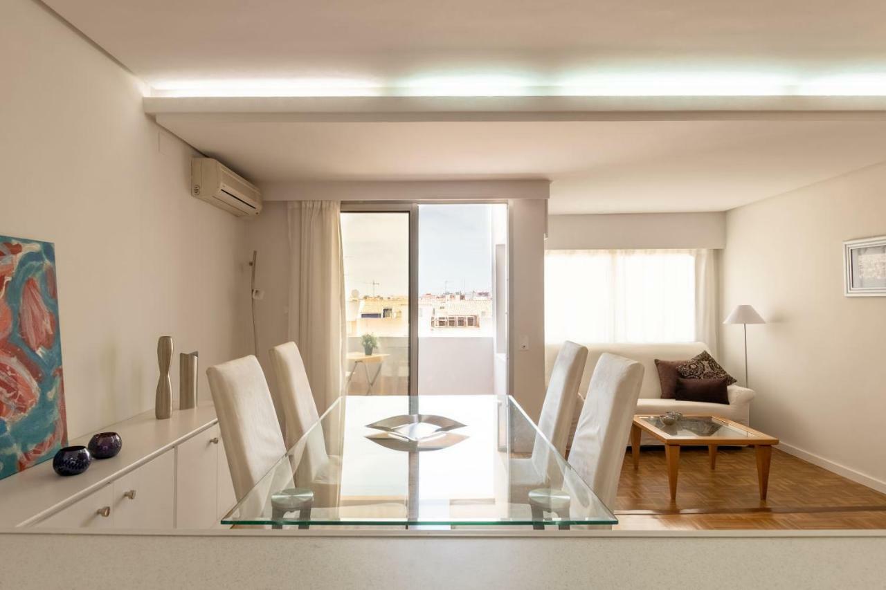 Light And Bright Apartment In Central Valencia Exterior foto